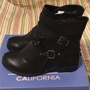 NWB Women’s sz 9.5 JellyPop black ankle boots